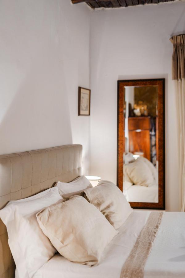 La Storia Apartment เนเปิลส์ ภายนอก รูปภาพ